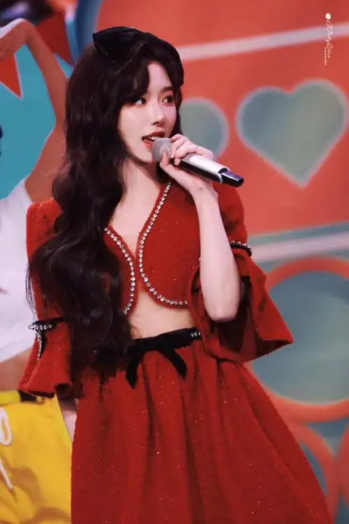 孔雪儿舞台表现力##孔雪儿young在春晚舞台