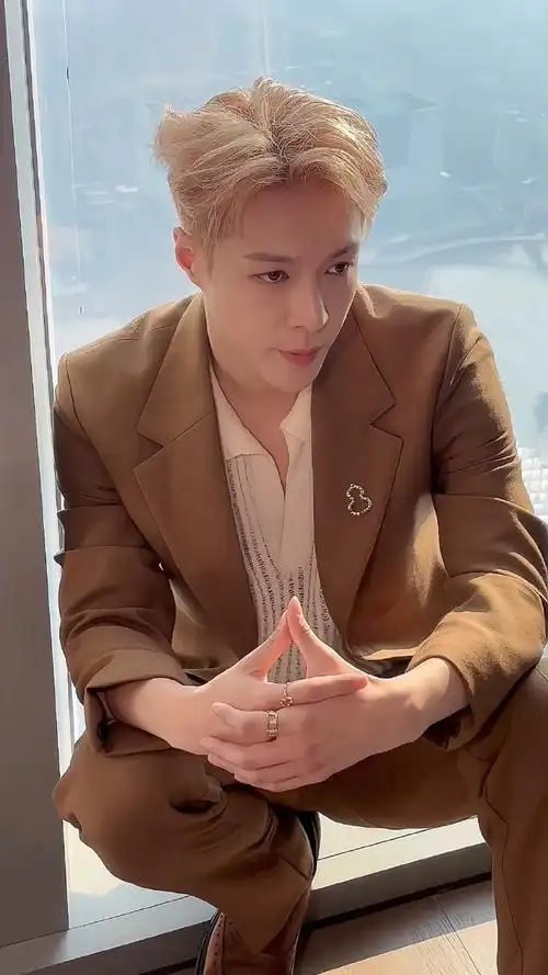 b&o全球品牌代言人张艺兴