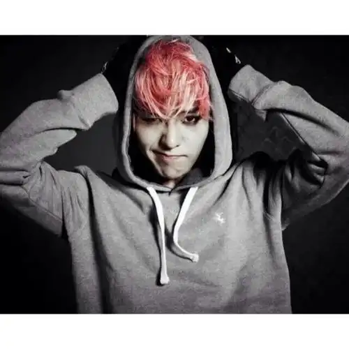 gdragon权志龙gd海报拍摄和品牌代言系列图