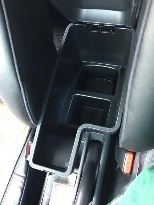 副驾驶专用扶手箱