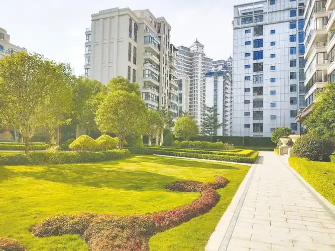 万科瑧山悦小区景观实拍