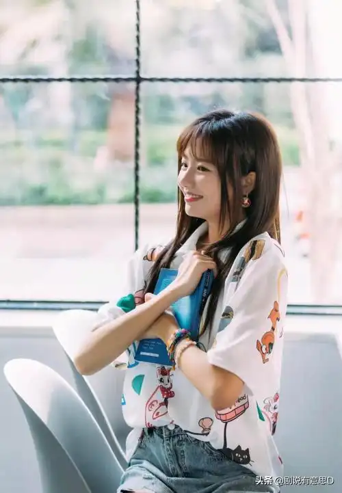 潘美烨的个人资料简介(却因糊剧走红) 第5张