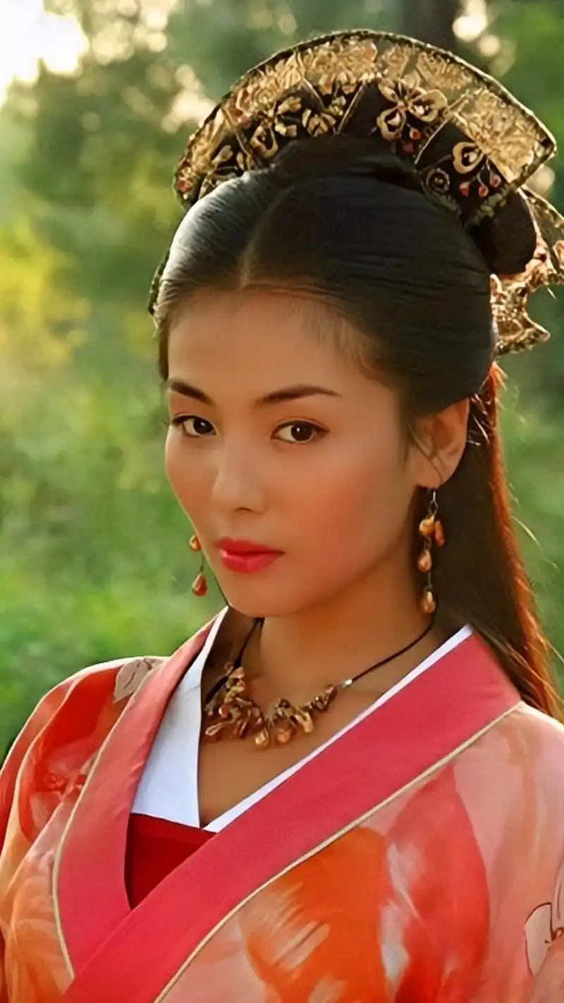 刘涛唯美古装扮相,气质非凡