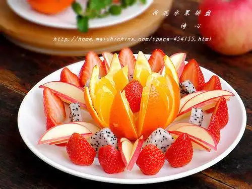 【荷花水果拼盘】--- 2012年夜饭第九道菜