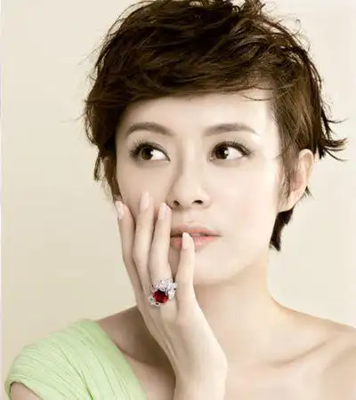 孙俪的短发烫发叫什么名字 孙俪最新烫发图片(4)