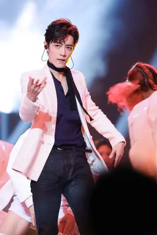 肖战跳舞图 - 堆糖,美图壁纸兴趣社区