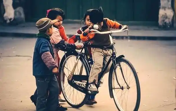 70,80年代中国非常真实的一组老照片,无比怀念美好的儿时回忆