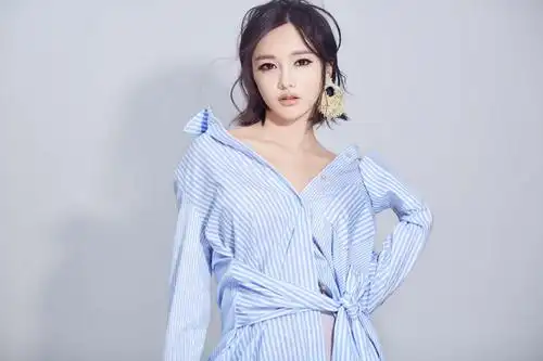 楚河隔空表白miss,虎牙两大台柱能否终成眷属?