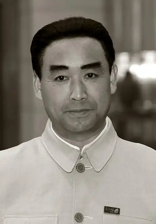 发几张 名人的肖像片!