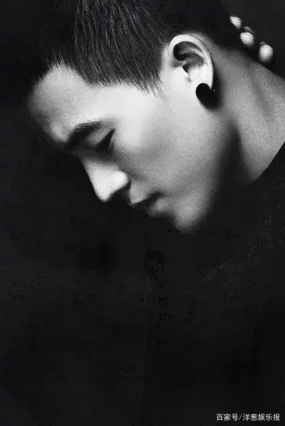 八佰主演欧豪从农家小子到电影演员撕掉马思纯前男友标签