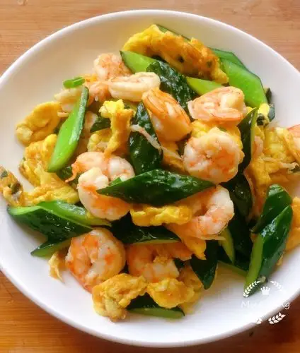 虾仁黄瓜炒鸡蛋家常快手的做法