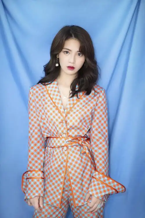 黄英性感闪耀写真图片25