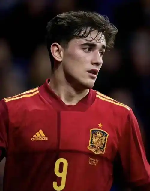 世界杯最帅球星大盘点! 颜值盛宴: 能文能武能卖萌.