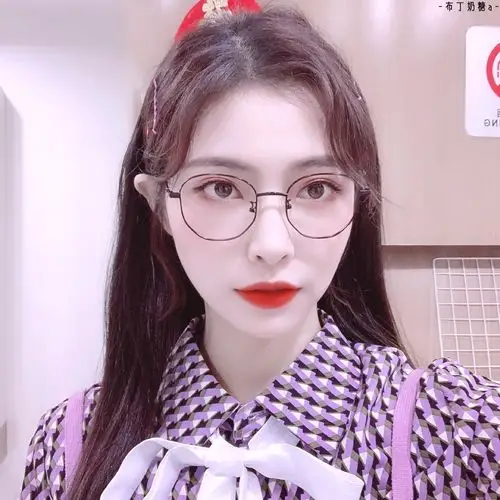 自修许佳琪头像 wb:布丁奶糖a - 堆糖,美图壁纸兴趣社区