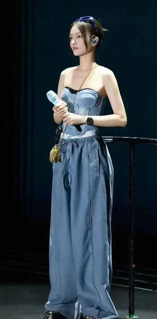 张韶涵 大胆穿搭|华语歌手|华语音乐_网易订阅