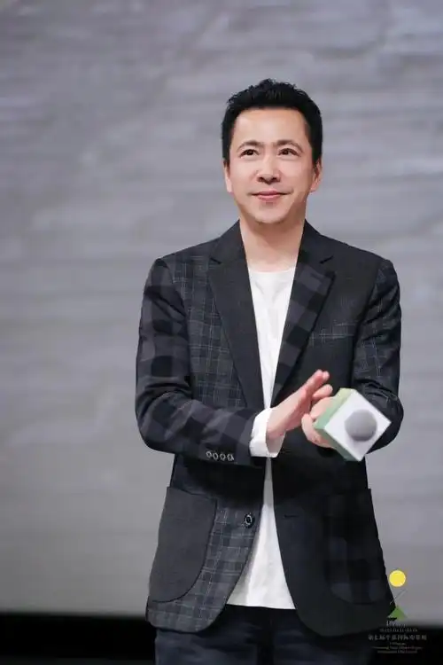 华谊兄弟创始人王中磊谈电影这三年,「很困难,但中国电影不会躺平」