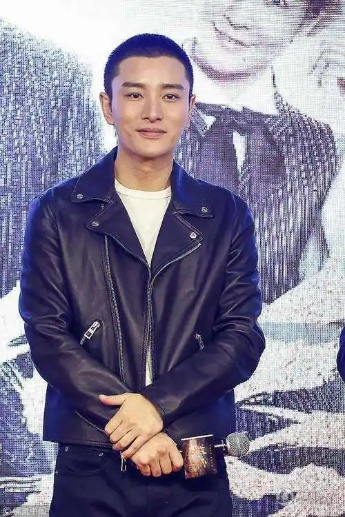 网友a:估计和谢霆锋张柏芝一样,事后挺不过三年就收场了…b受伤才能