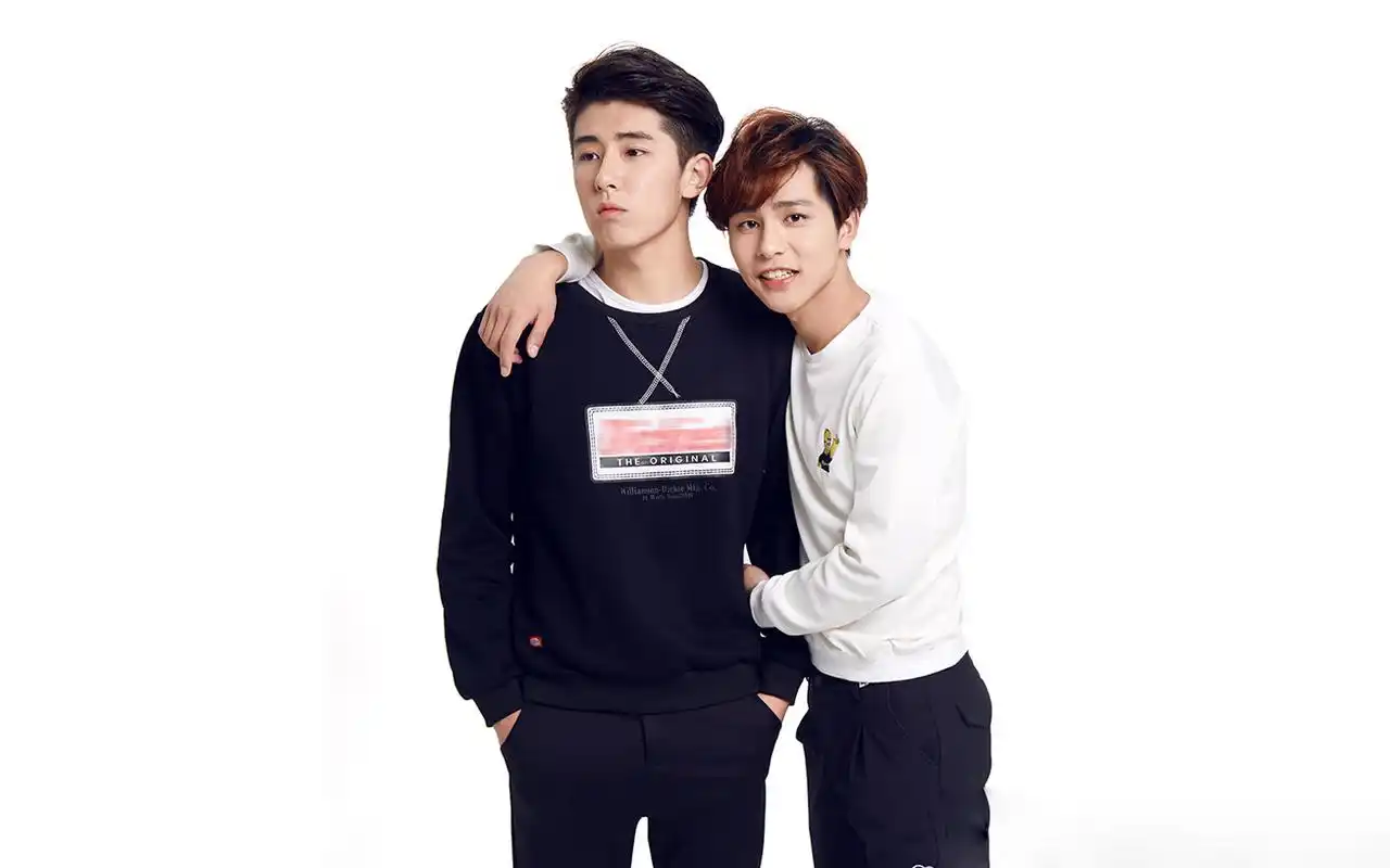 《上瘾》林枫松陈稳高清壁纸