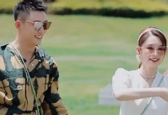 黄景瑜和李沁合体上综艺,虽然互动不多但却很养眼,而且很有cp感