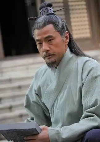 陆绩(于荣光 饰)  配音