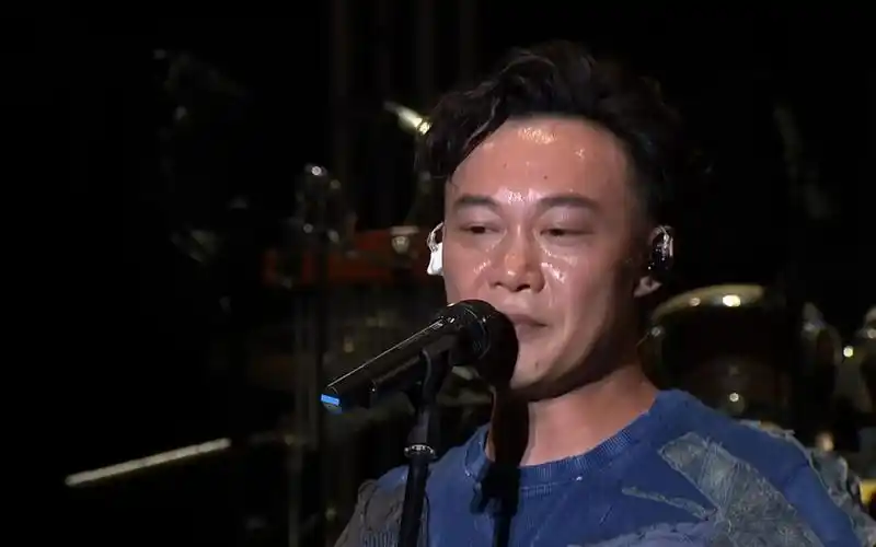 陈奕迅2018loveislife慈善演唱会音乐会现场live