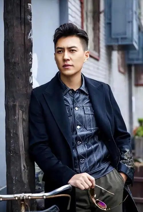 回顾美男子产地还得看山东这8位男明星个个浓眉大眼气宇不凡