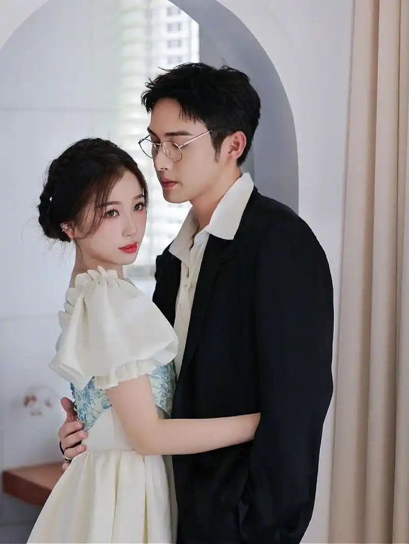 虞书欣&张彬彬甜蜜大片来啦～绝美壁纸93