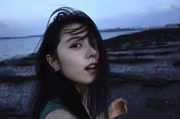 赵今麦海边4k美女壁纸