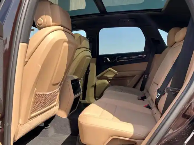 2023款保时捷卡宴 美版3.0t可选配报价 现车售全国