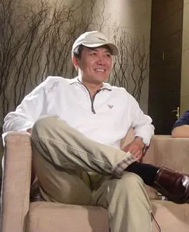 影人名片--李幼斌