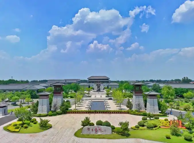 鹿邑风光天蓝云白绿树古迹映衬老子故里夏季风光