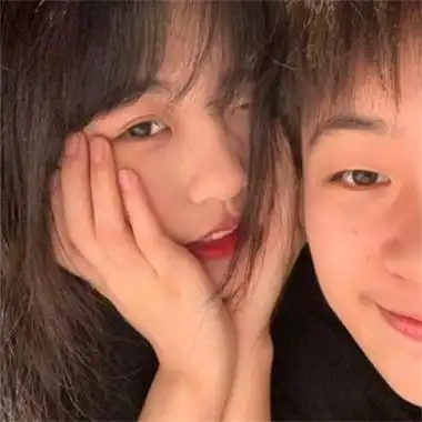 超耐看舒服的甜蜜浪漫情侣头像