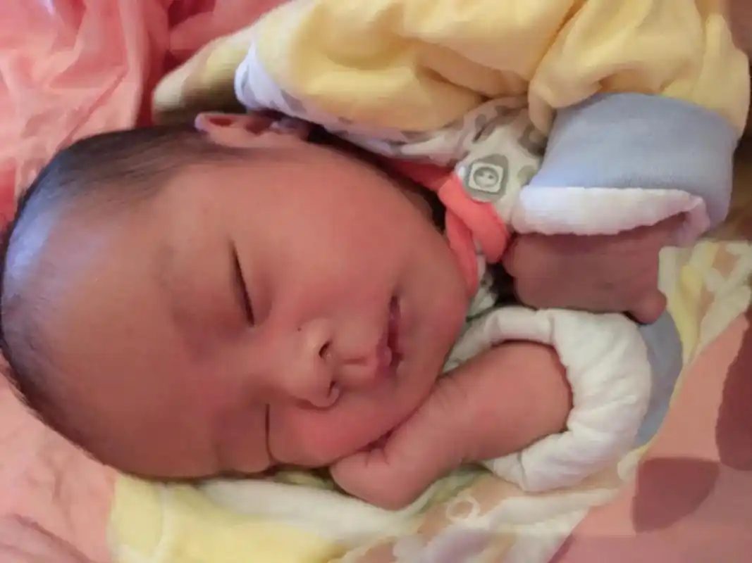 拍着拍着就长大了频繁的记录着还是追不上时间的更迭照片不能代替记忆