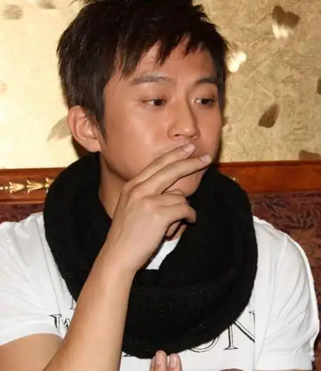 44岁邓超的跌倒才是内娱影坛的悲哀