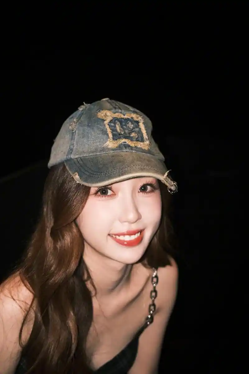 虞书欣高清壁纸头像(二十四)[温暖]