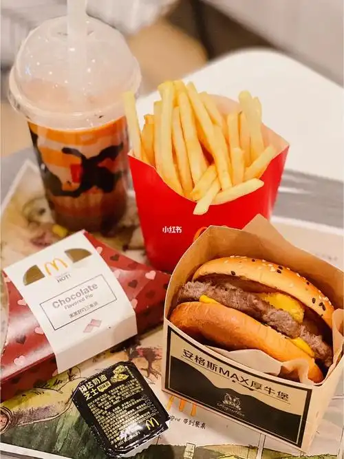 麦当劳新品安格斯汉堡| 超好吃的能量王者92