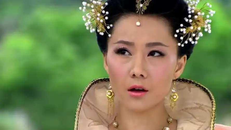 封神英雄榜申公豹利用白雪雁对付西岐以玄铁为由拉拢雪雁