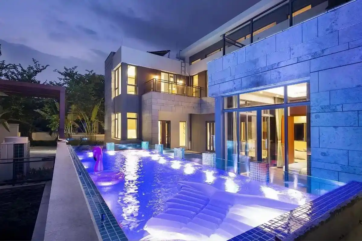 三亚湾6居泳池别墅.#海南三亚 #三亚旅游#三亚别墅 接受长 - 抖音