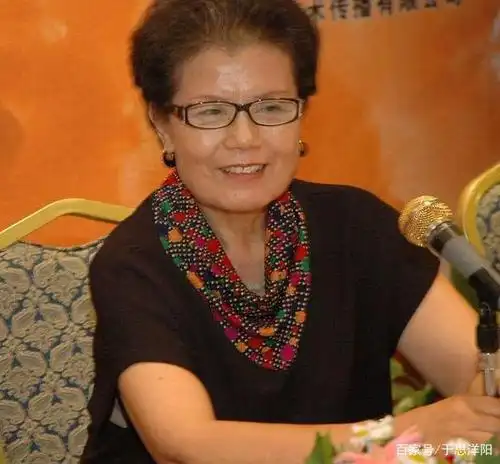 李亚林:五六十年代"当红巨星",57岁病逝,至死没住上大房子