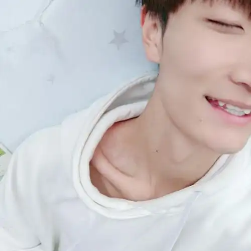 cn/r2wxkux @帅钦王子钦 43