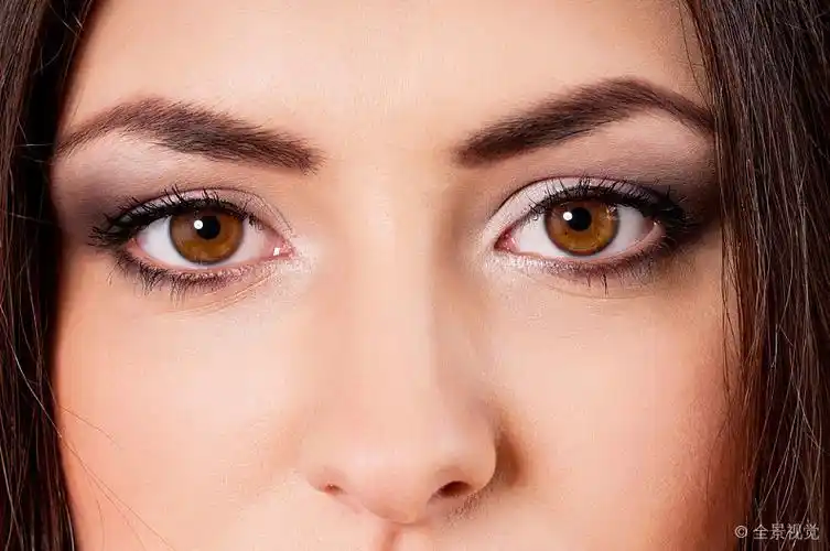 美女_眼睛_特写_头像_白人_女孩_高清图片_全景视觉