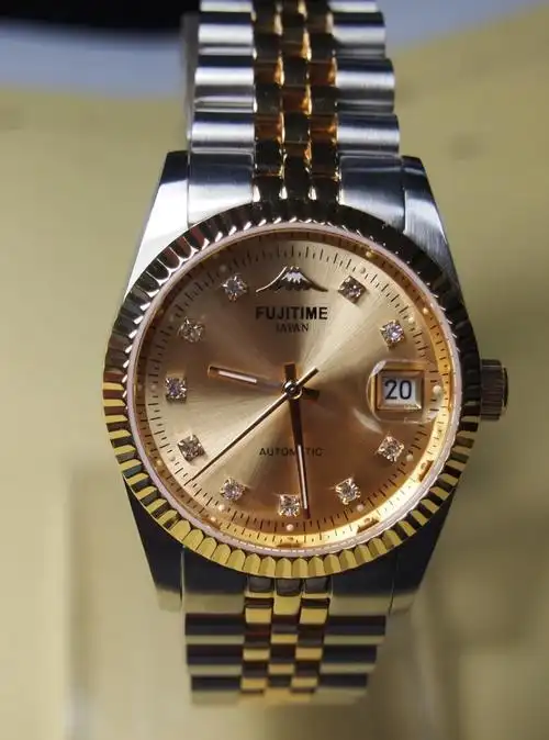 fuji富士手表 全自动机械男表 进口机芯 蓝宝石玻璃 精钢单历手表