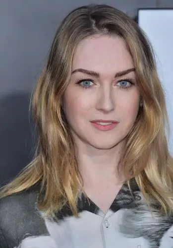 jamie clayton (agent grace powell)