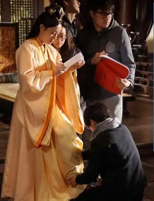 古装戏片场乐趣多多