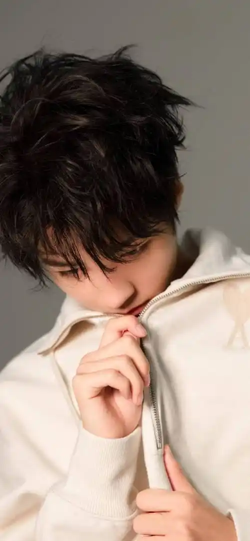 王俊凯壁纸合集来啦