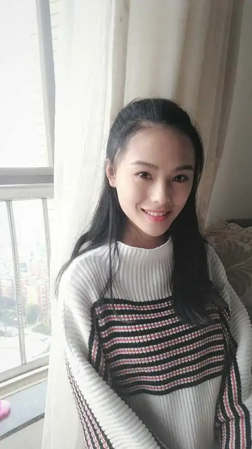 你们对于化妆和素颜差距大的女孩子什么看法?