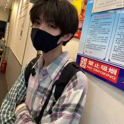 看不出来是网图的帅气真人男生头像