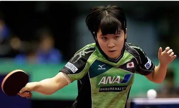 乒乓球世界杯:平野美宇冷酷登顶,对手受伤仍全胜