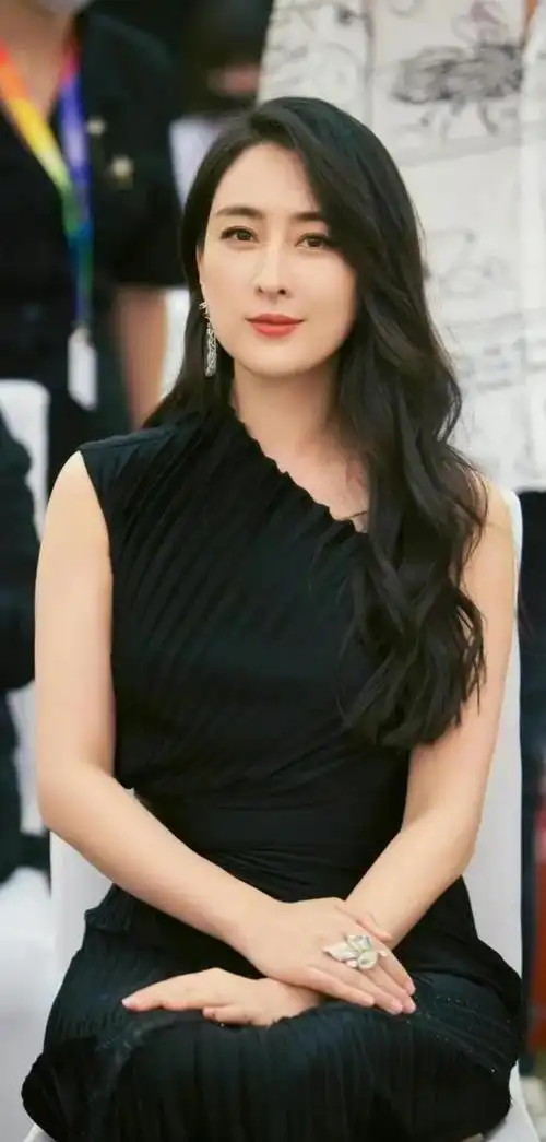 马大漂亮霸屏女神马苏