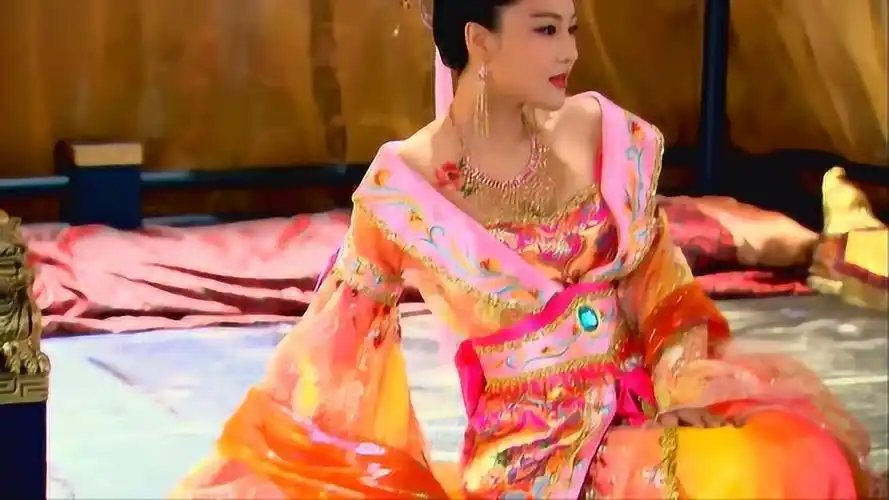 封神张馨予实力演绎人格分裂妲己楚楚动人狐狸精妖娆魅惑